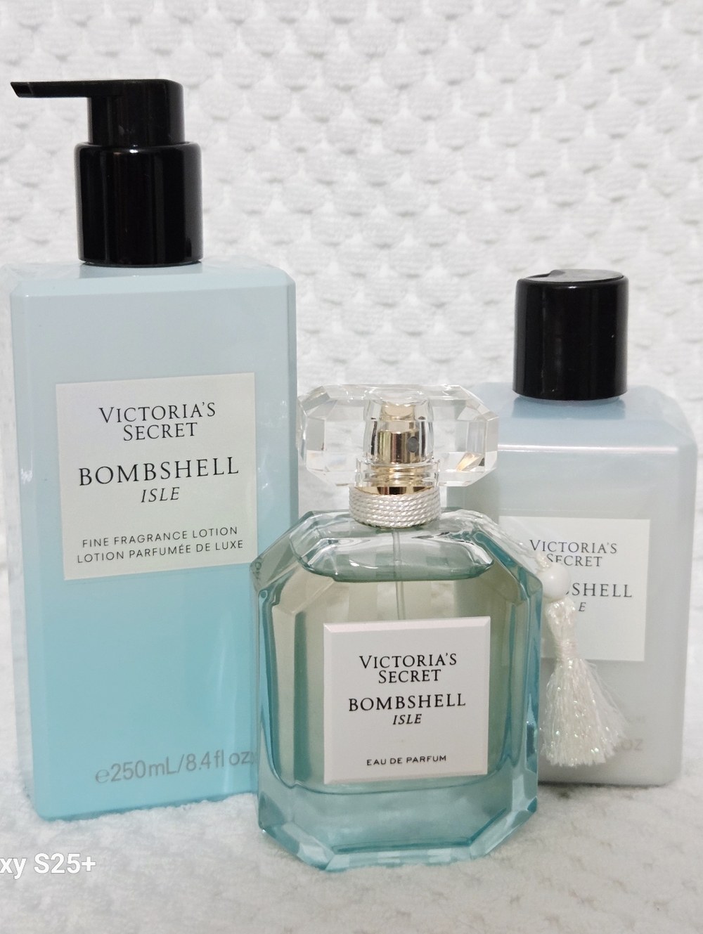 Victoria’s Secret Bombshell Isle Bundle 3PC ♡♡